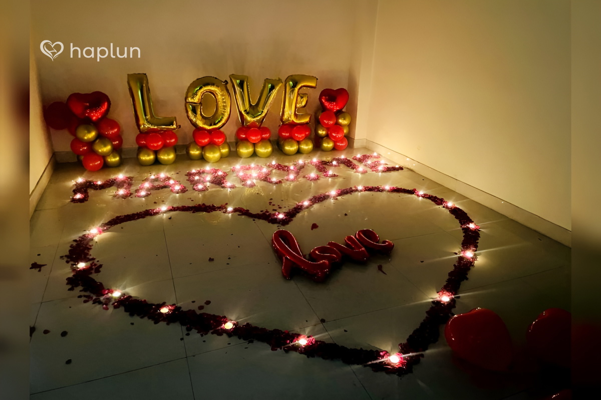 Endless Love Setup Decor
